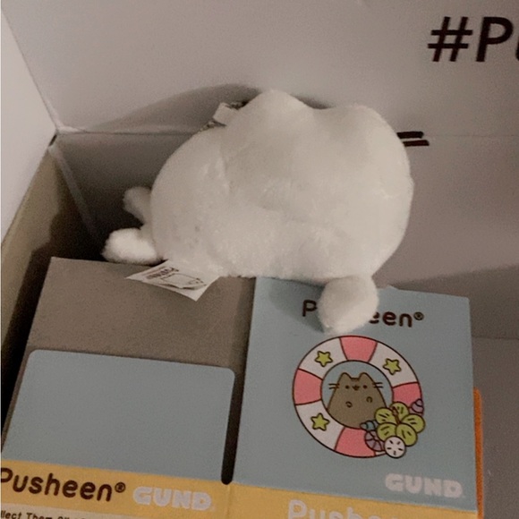 Pusheen Blind Box Series 7 Seal - Picture 5 of 6